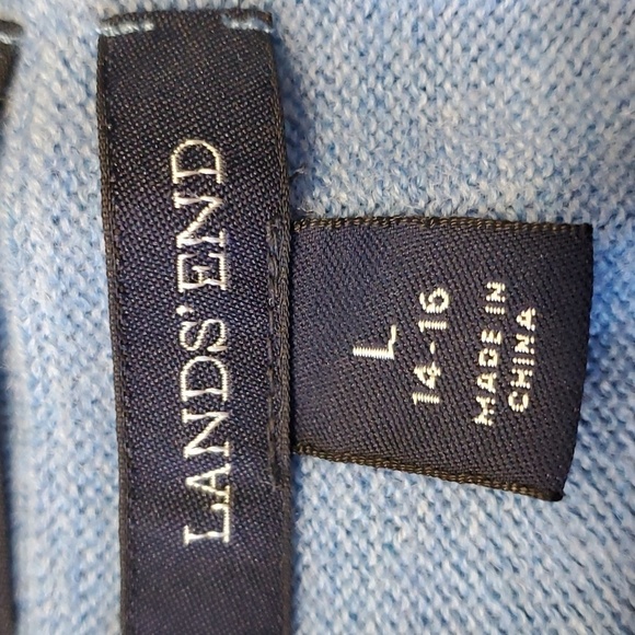 Lands End, beautiful shade of blue grannycore cardigan sweater large. - Picture 6 of 8